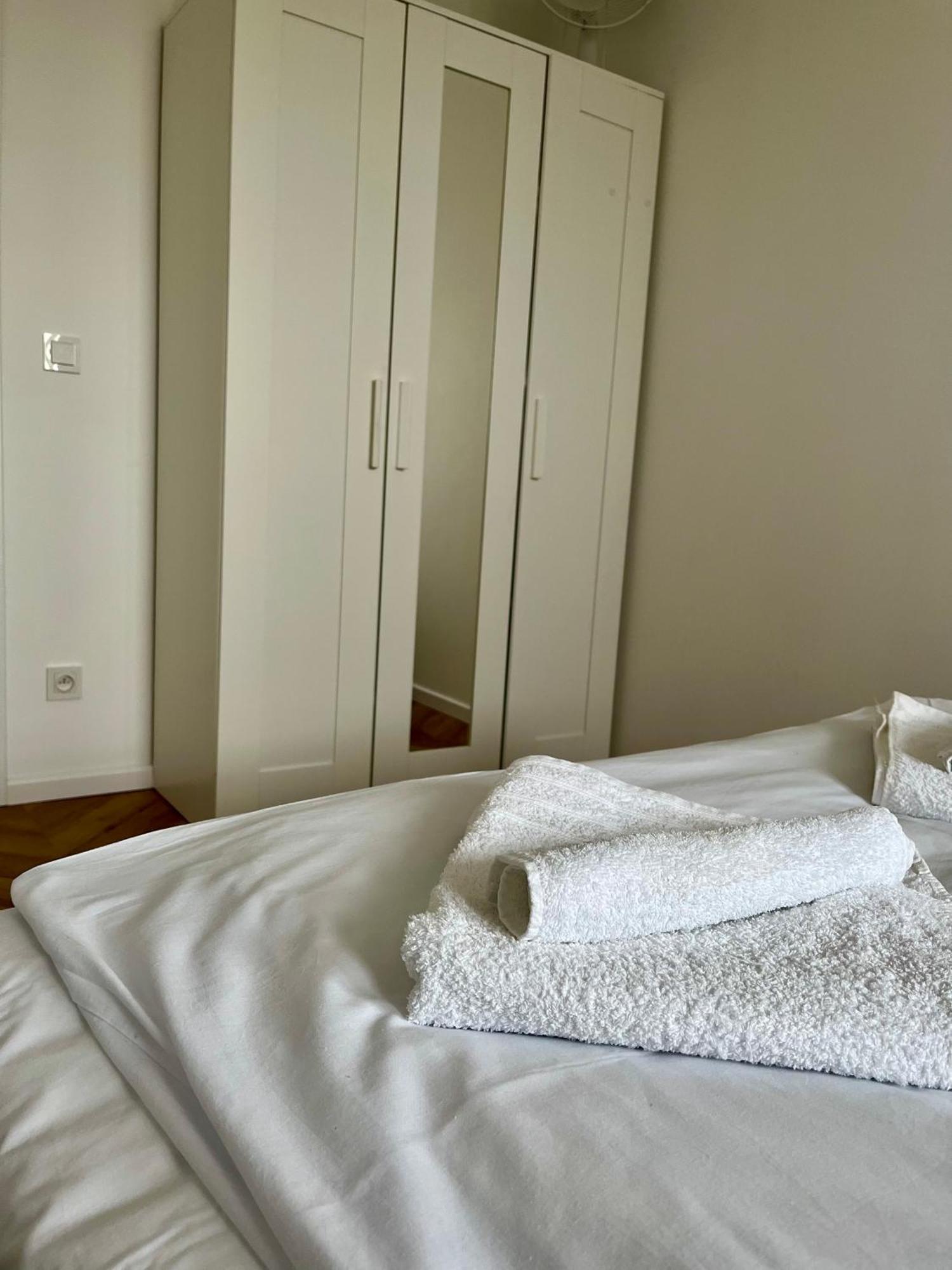 Stara Praga River View Apartment Warsaw